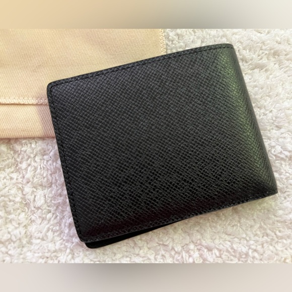 Authentic LOUIS VUITTON MULTIPLE WALLET M30295 TAIGA - Picture 8 of 12